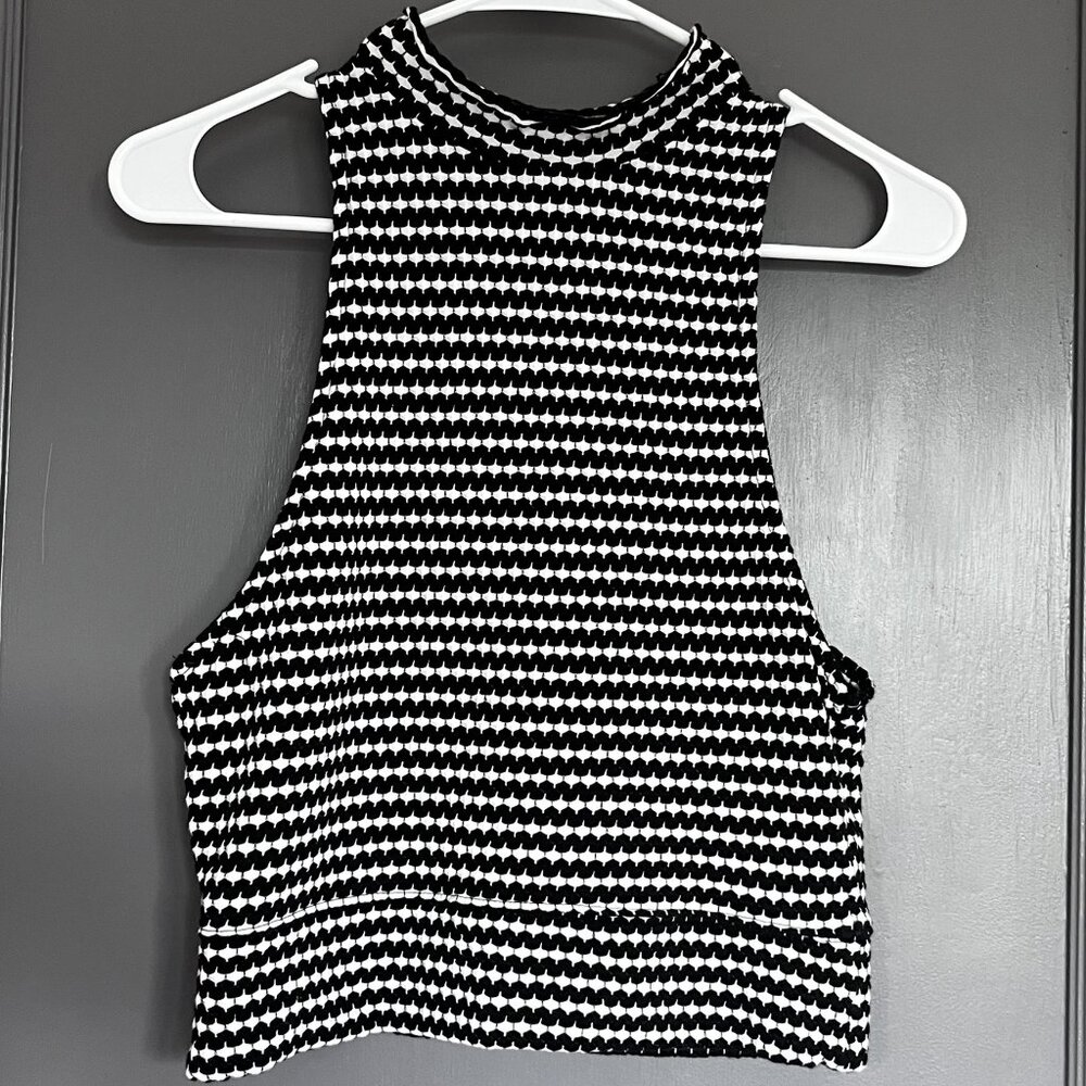 Free People Mock Neck Sleeveless Crop Top Size Medium Black & White Cotton Blend